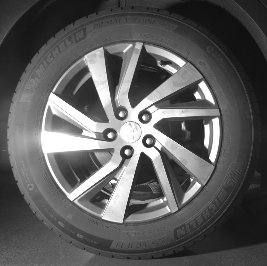 Used 2022 Chevrolet Equinox Premier w/ LPO, Floor Liner Package AWD/4WD image 11