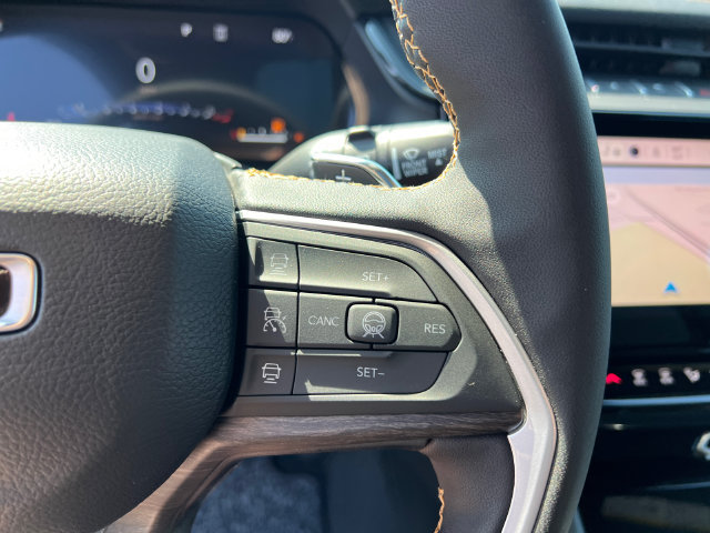 New 2026 Jeep Grand Cherokee Limited AWD/4WD image 17