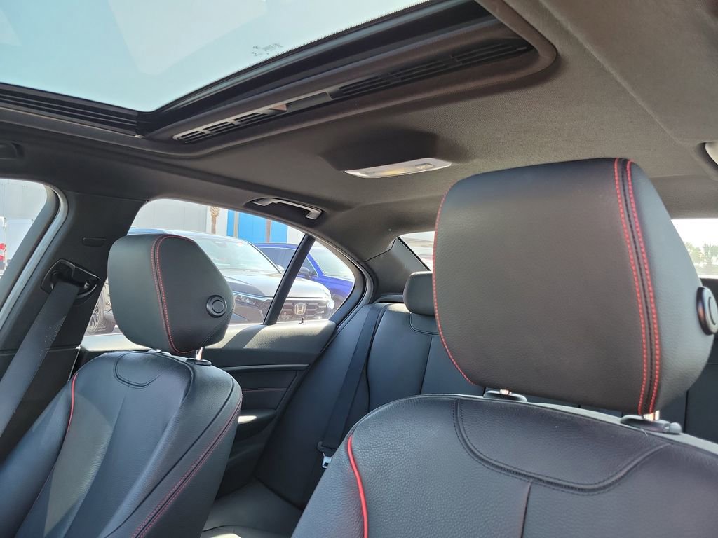 Used 2015 BMW 335i xDrive Sedan image 22