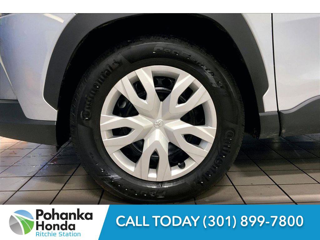 Used 2026 Toyota Corolla Cross L AWD/4WD image 8