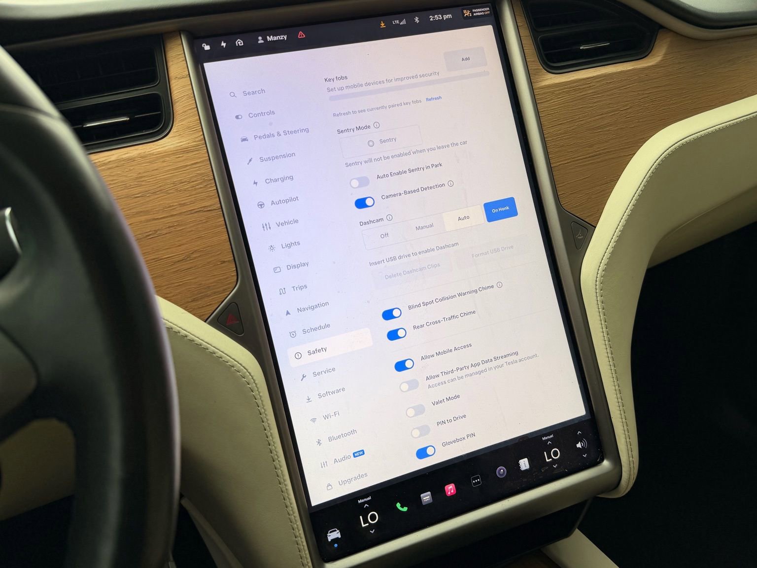 Used 2020 Tesla Model X Performance image 64