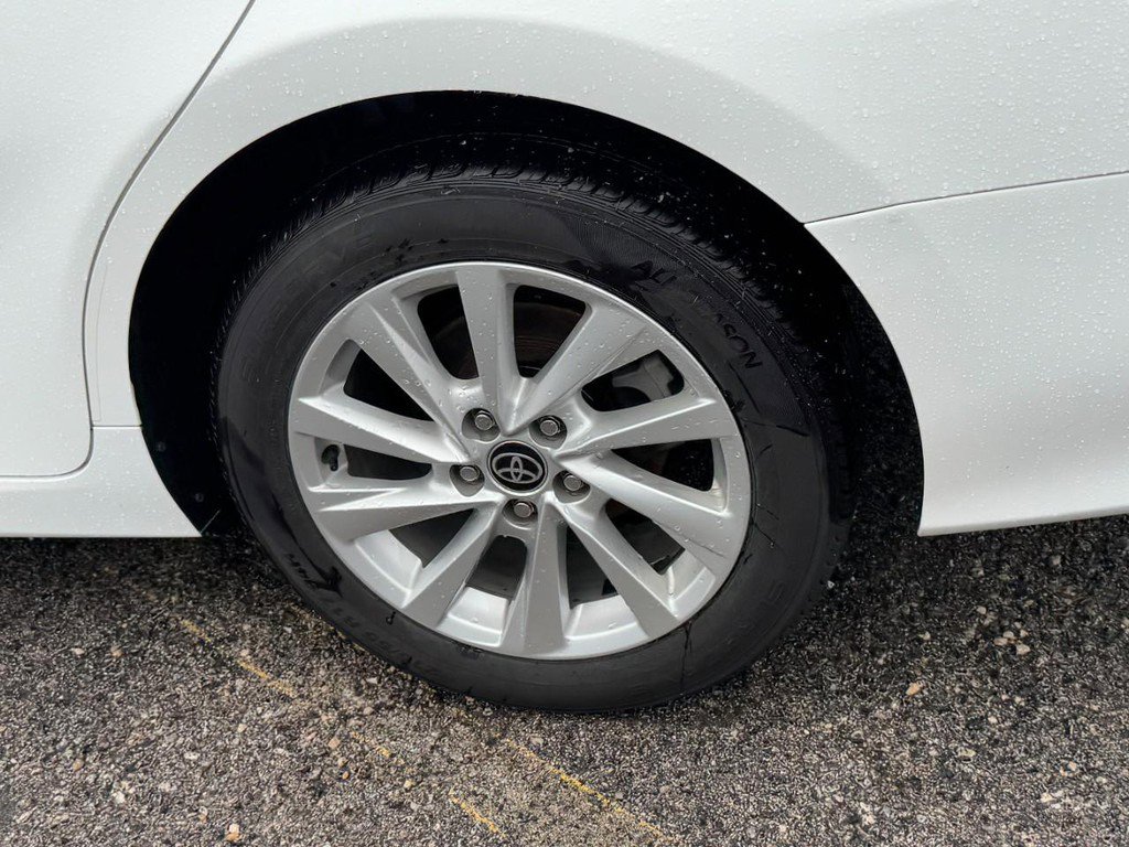 Used 2024 Toyota Camry LE FWD image 6