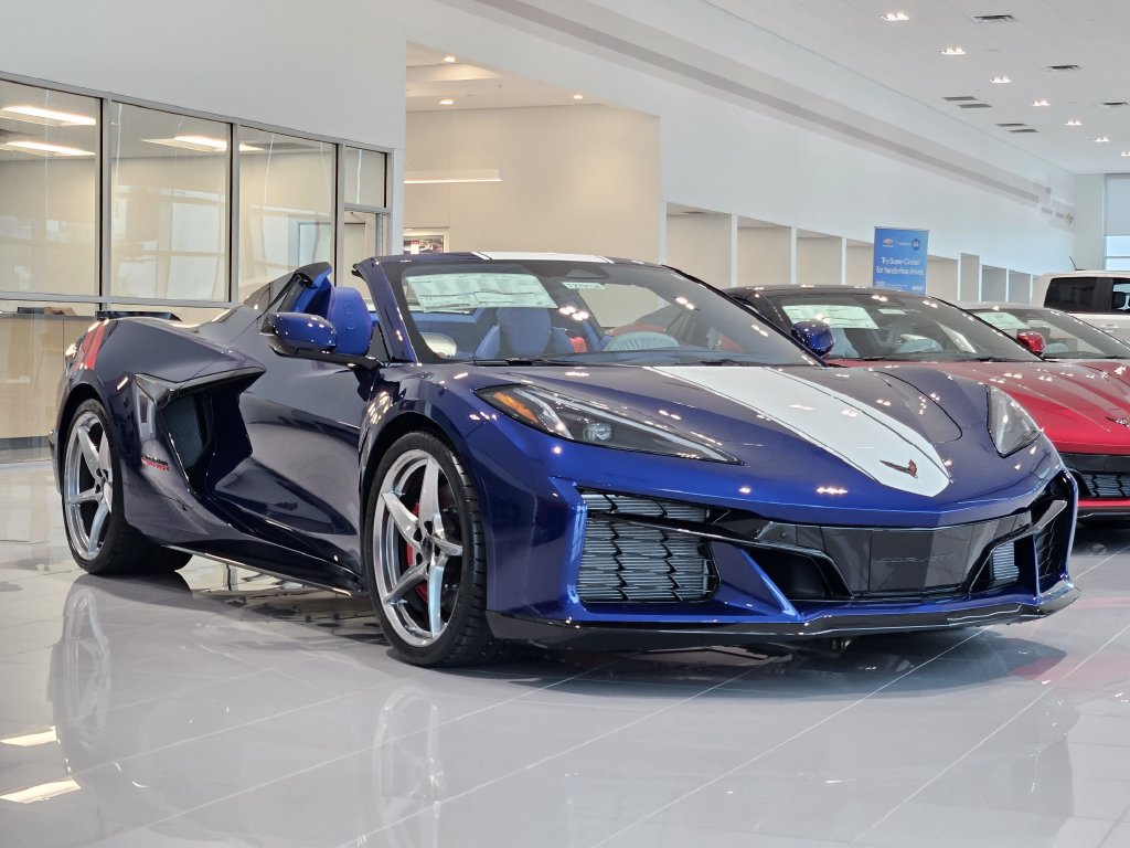 New 2027 Chevrolet Corvette Grand Sport w/ Z52 Sport Performance Package