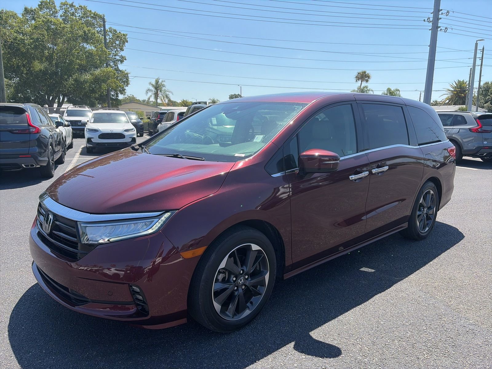 Used 2021 Honda Odyssey Elite image 3