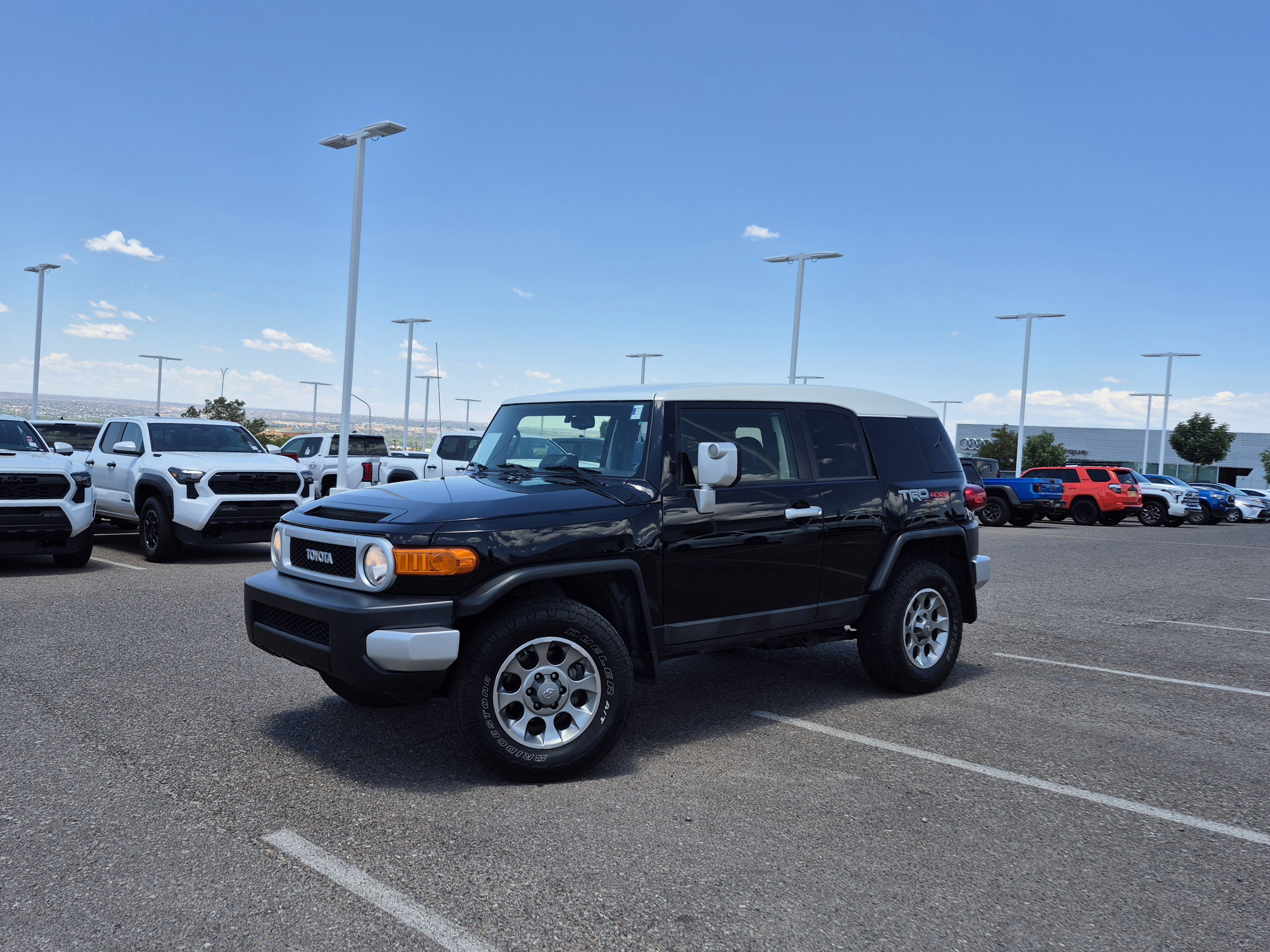 Used 2012 Toyota FJ Cruiser 4WD w/ Upgrade Pkg