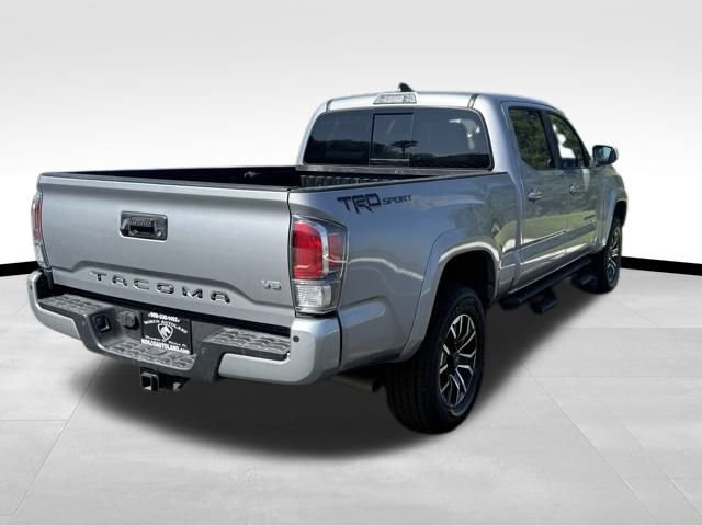 Used 2021 Toyota Tacoma TRD Sport w/ Technology Package image 8