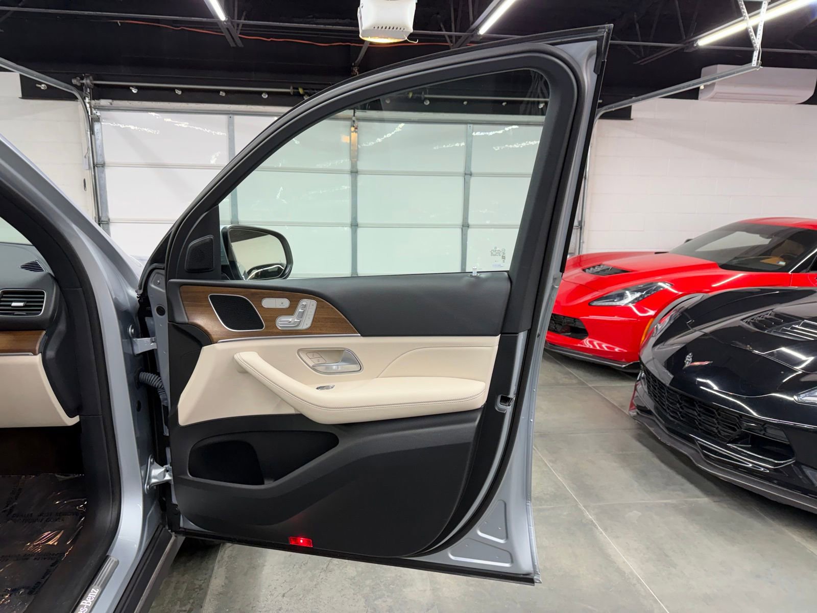 Used 2024 Mercedes-Benz GLE 350 4MATIC image 26