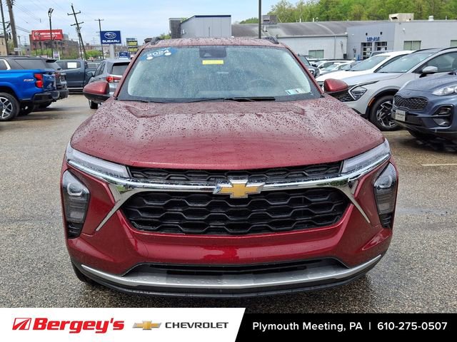 Certified 2024 Chevrolet Trax LT w/ Driver Confidence Package FWD image 3