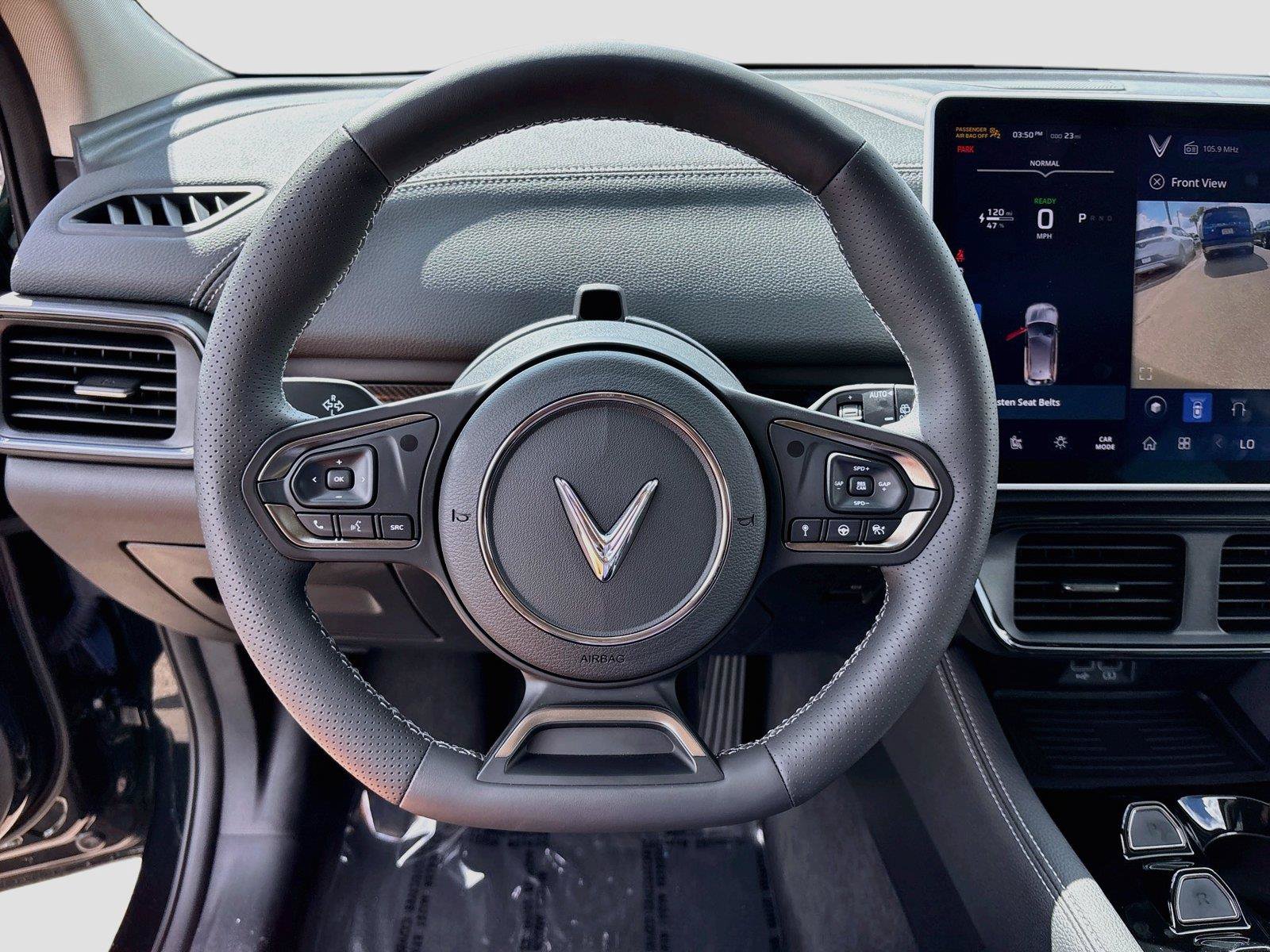 New 2027 VinFast VF 8 Eco AWD/4WD image 11