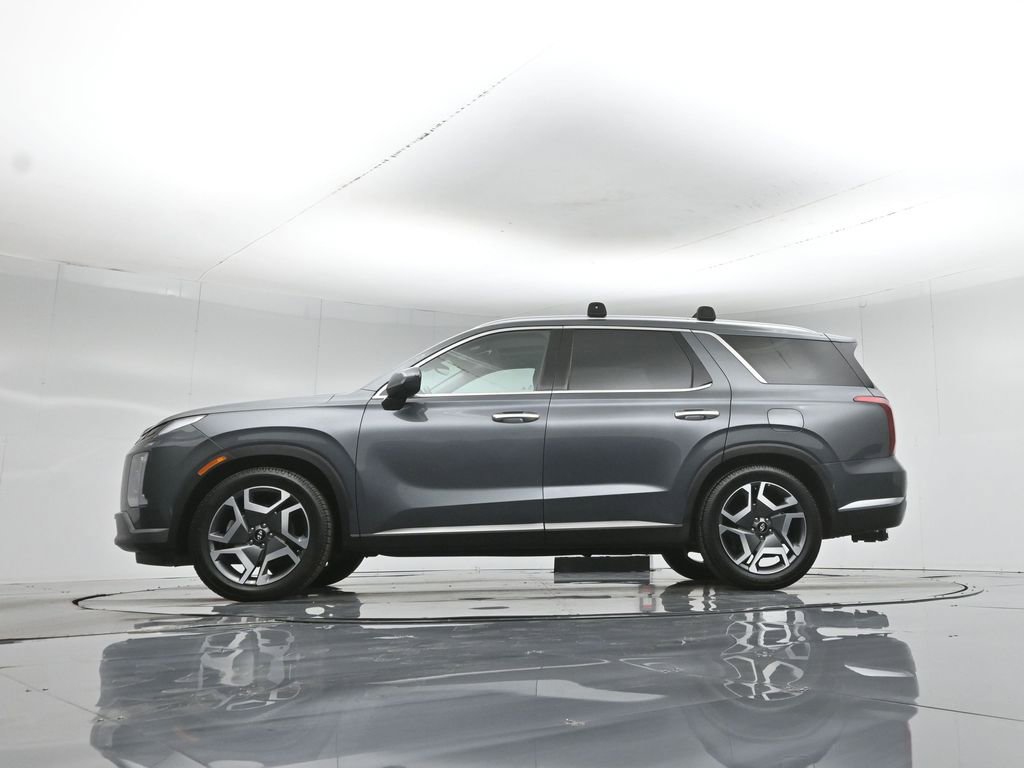 Used 2023 Hyundai Palisade Limited w/ Cargo Package AWD/4WD image 8