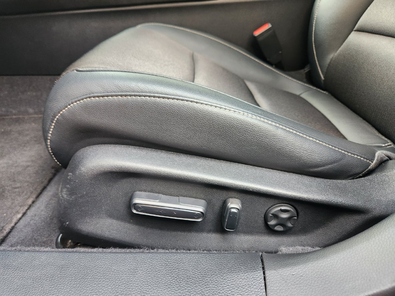 Certified 2022 Honda Accord Sport image 23
