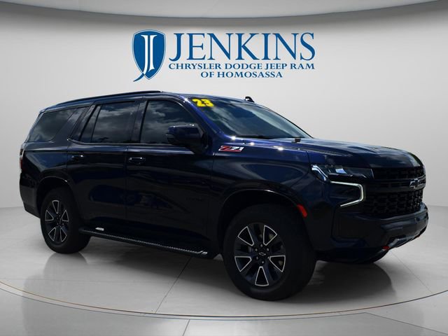 Used 2023 Chevrolet Tahoe Z71 w/ Luxury Package AWD/4WD image 2