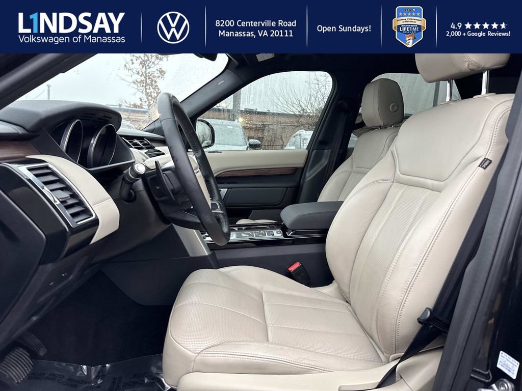 Used 2017 Land Rover Discovery HSE image 9