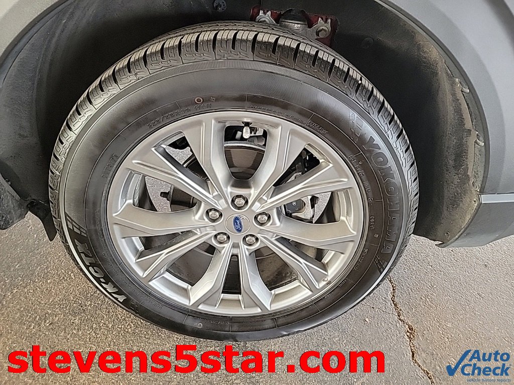 Used 2022 Ford Explorer Limited w/ Equipment Group 301A image 11