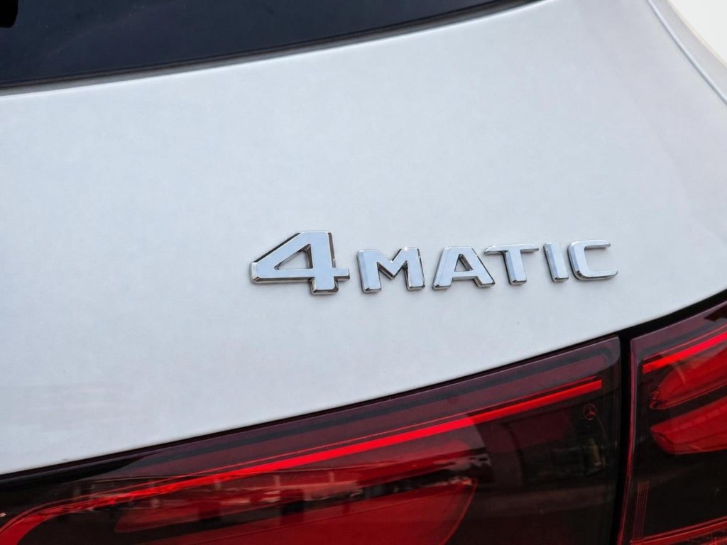 New 2026 Mercedes-Benz GLA 250 4MATIC image 32