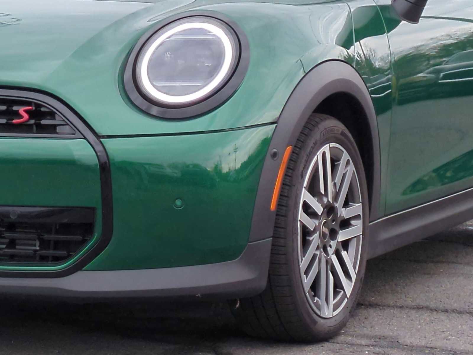 Used 2025 MINI Cooper S FWD image 11