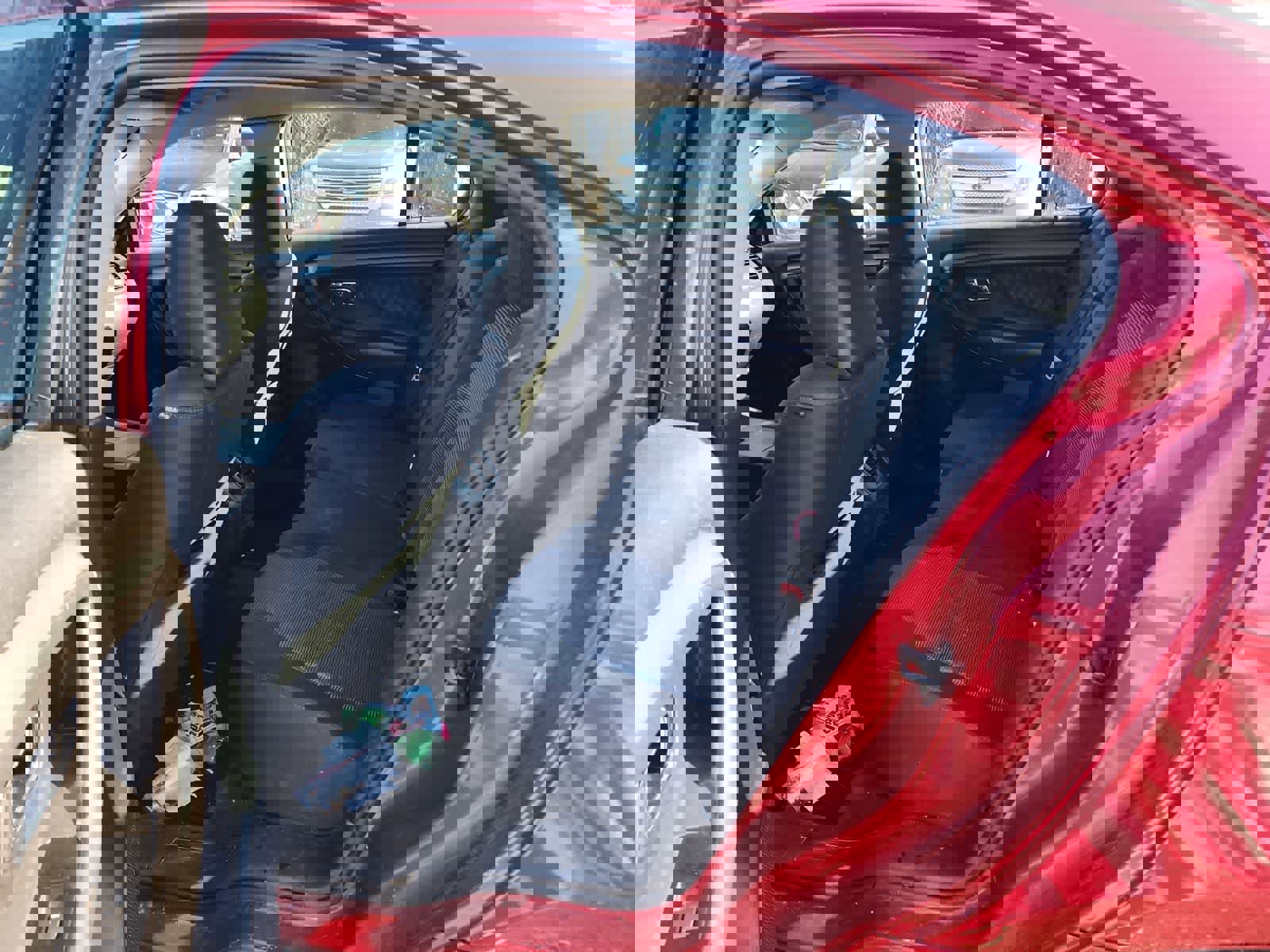 Used 2012 Ford Taurus SEL image 25