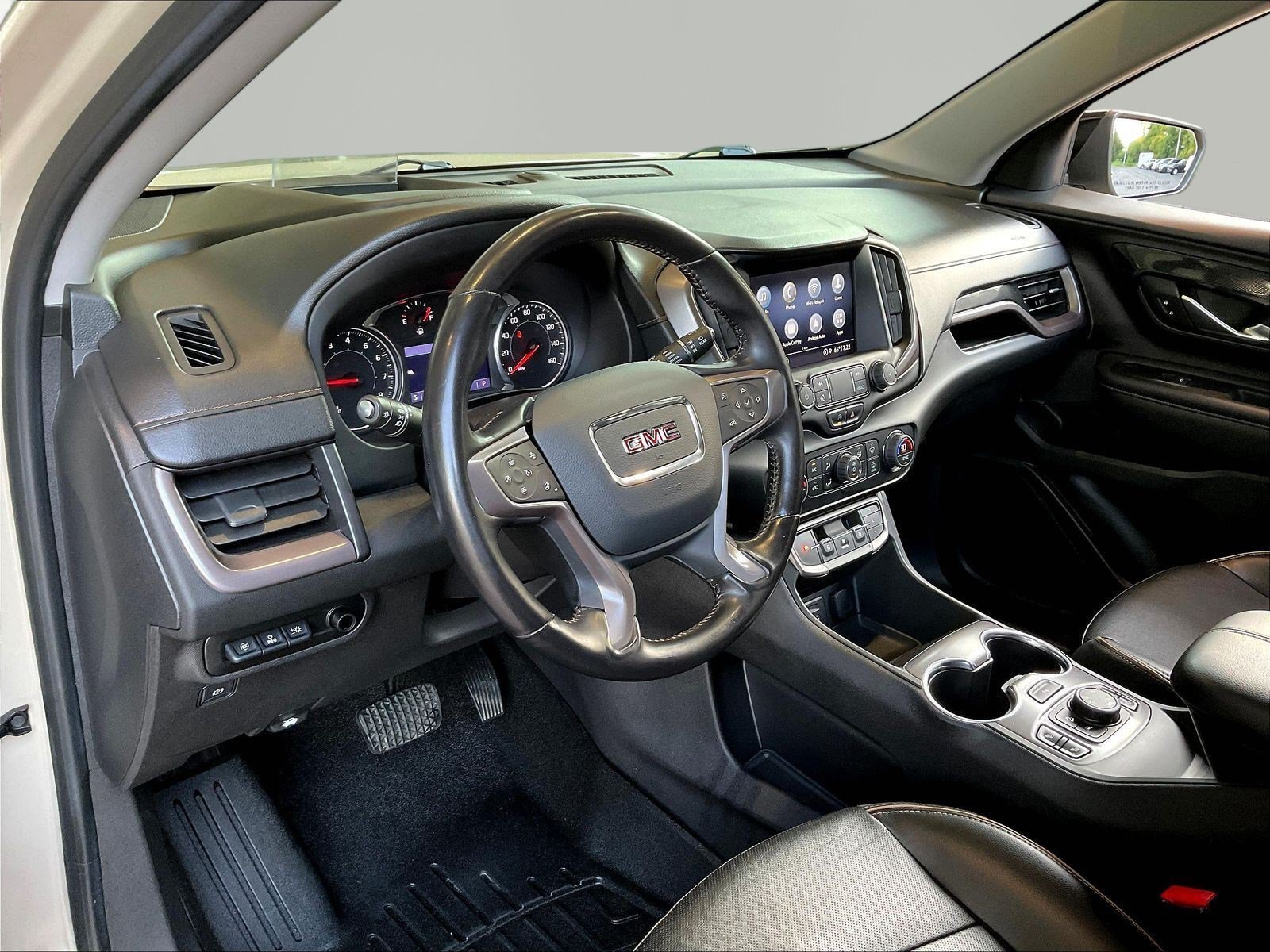 Used 2022 GMC Terrain AT4 w/ Tech Package AWD/4WD image 17