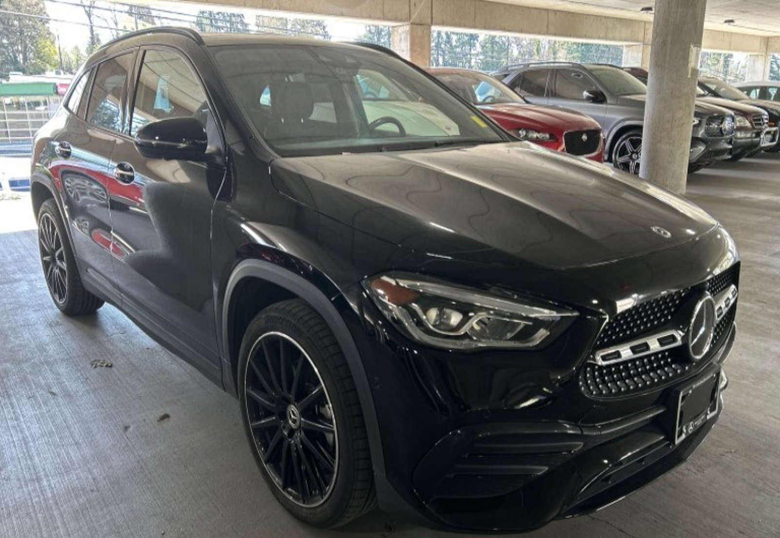 Used 2023 Mercedes-Benz GLA 250 4MATIC image 2