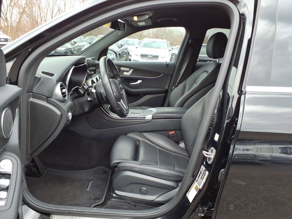 Certified 2022 Mercedes-Benz GLC 300 4MATIC image 11