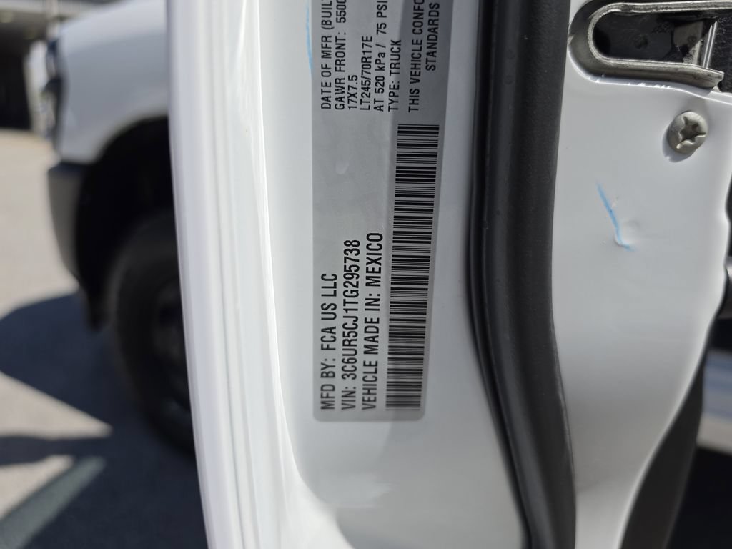 New 2026 RAM 2500 Tradesman AWD/4WD image 32