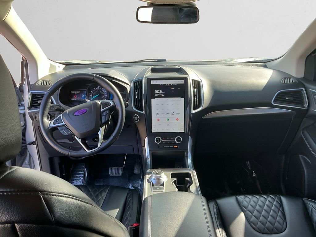 Used 2023 Ford Edge Titanium image 10