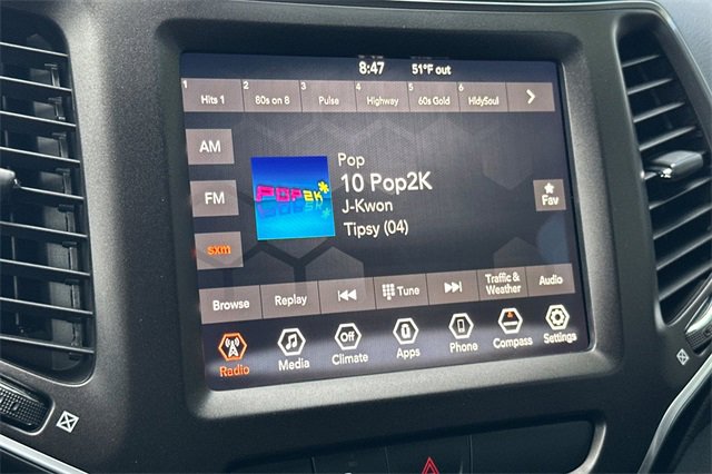 Used 2019 Jeep Cherokee Trailhawk image 21