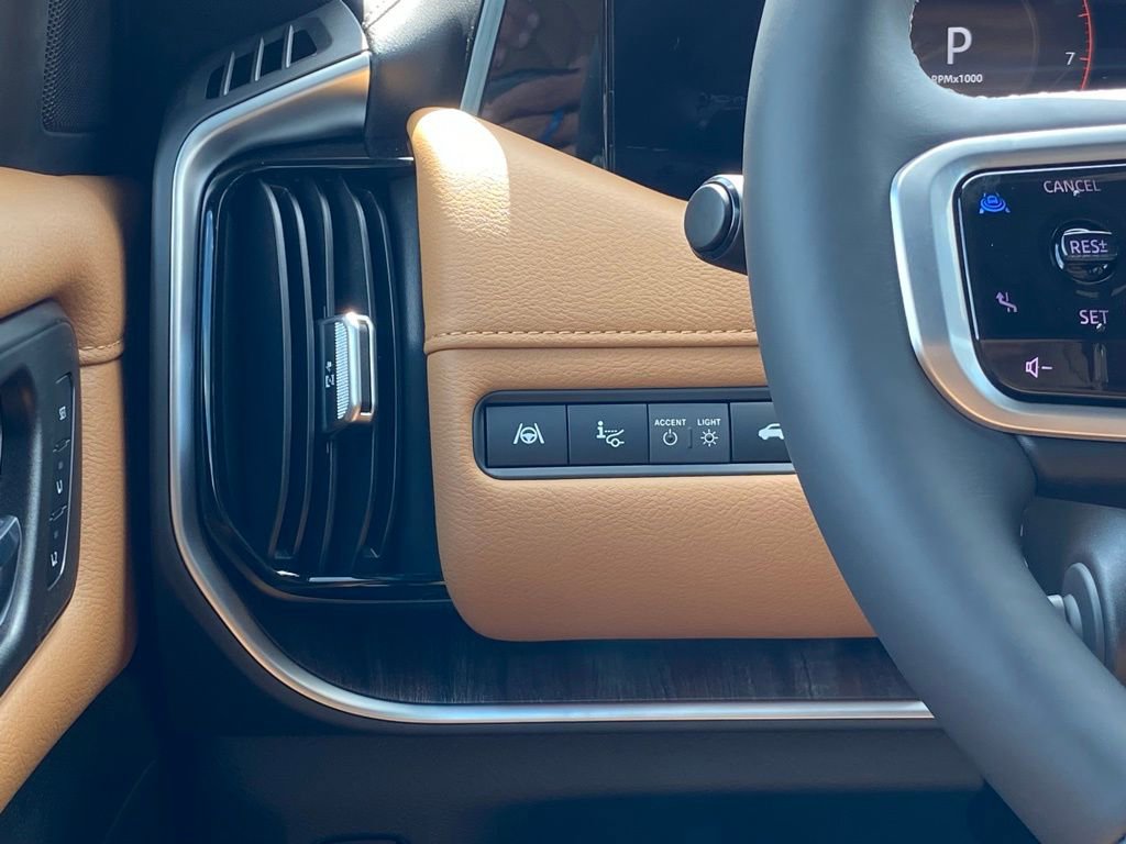 New 2025 Nissan Armada Platinum Reserve image 25