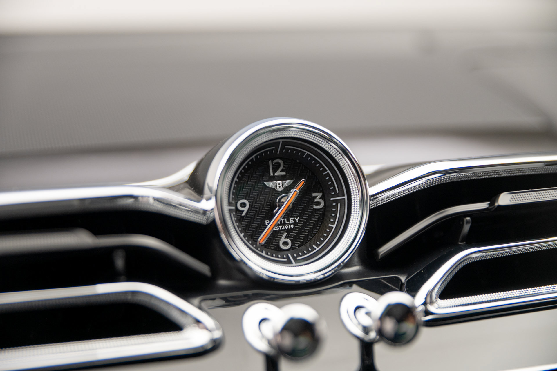 Certified 2022 Bentley Bentayga AWD/4WD image 24