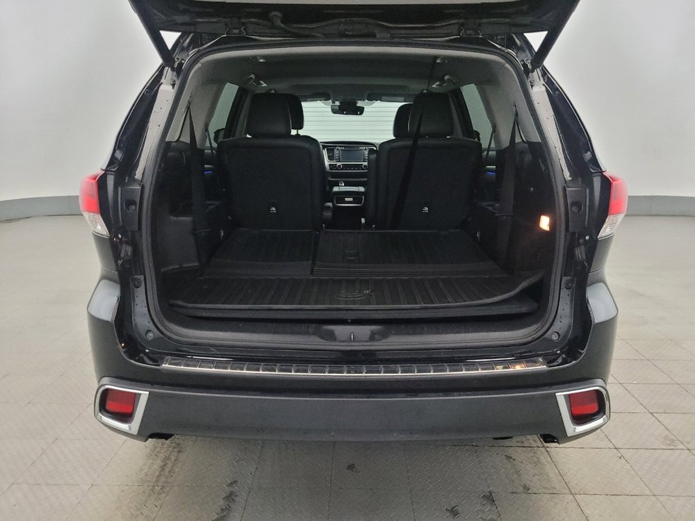 Used 2019 Toyota Highlander Limited w/ Protection Package #3 image 29