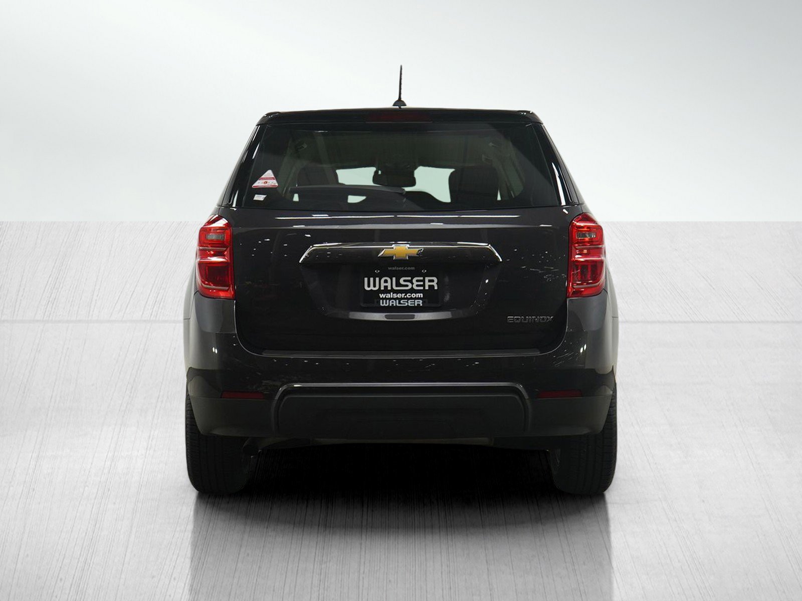 Used 2016 Chevrolet Equinox LS image 4