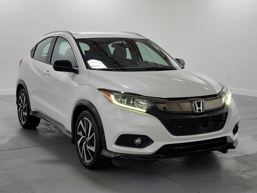 Used 2019 Honda HR-V Sport image 2