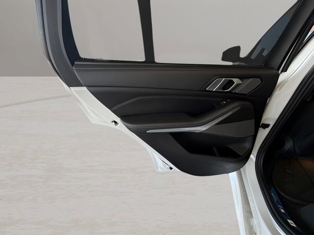 Certified 2023 BMW X5 M50i w/ Executive Package image 29