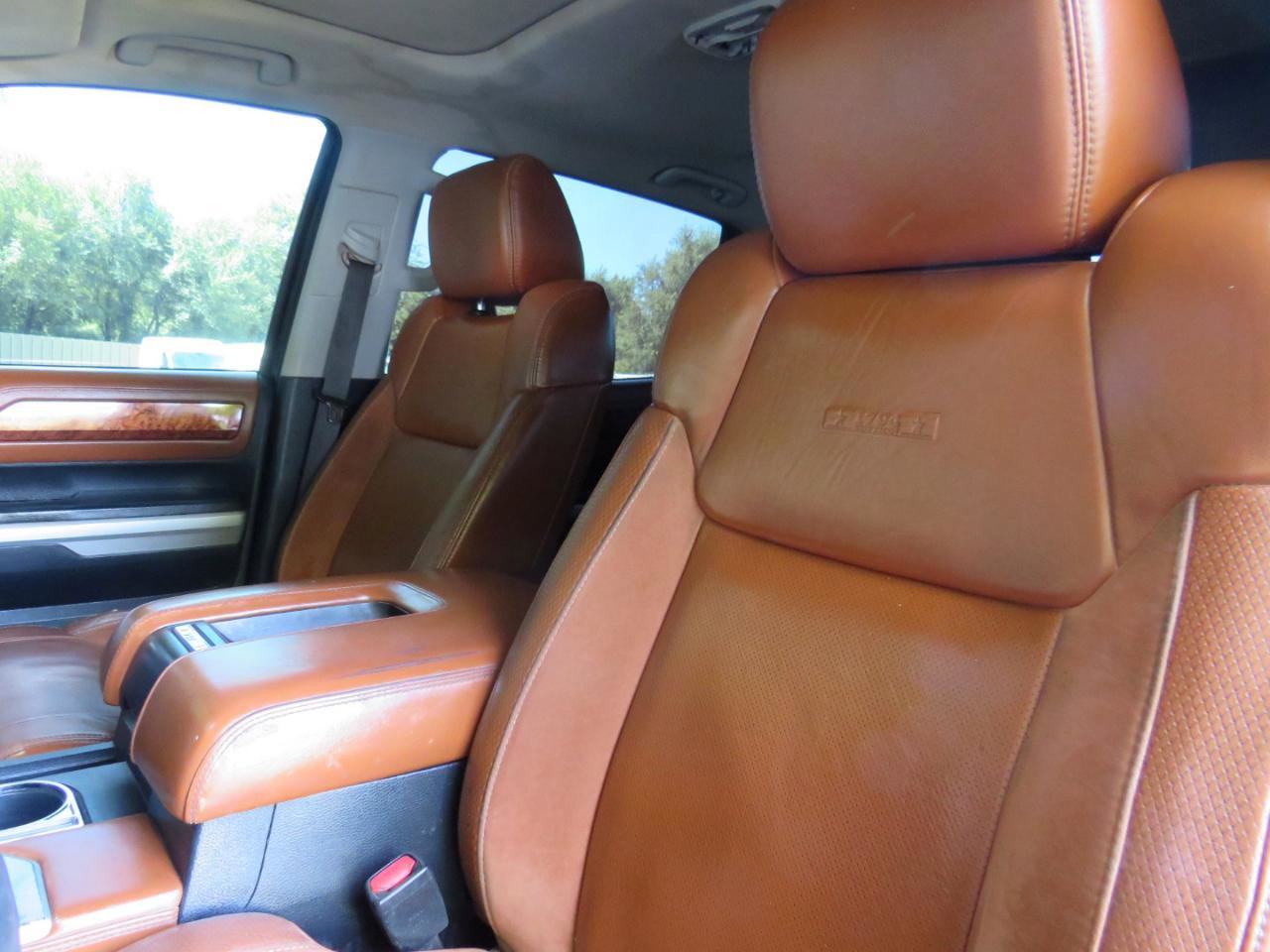 Used 2014 Toyota Tundra 1794 Edition image 12