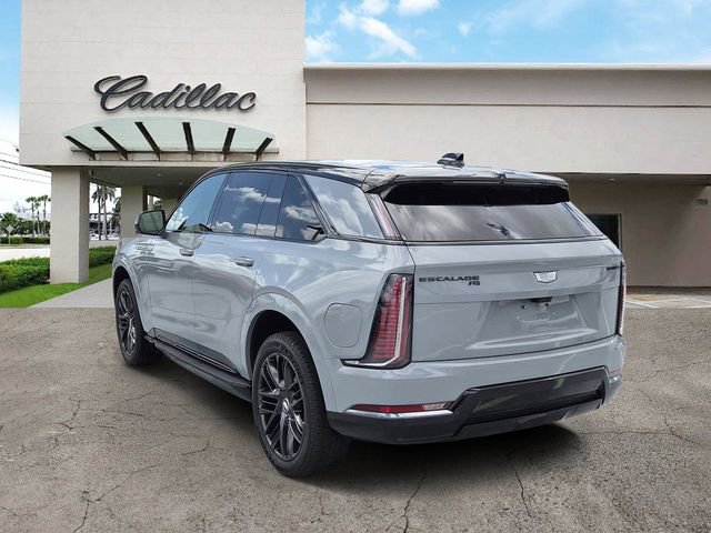 Used 2026 Cadillac Escalade IQ Sport 2 w/ LPO, ONYX Package AWD/4WD image 3