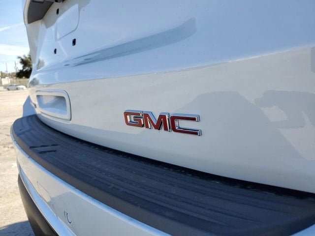 New 2026 GMC Yukon XL Denali w/ Denali Reserve Package image 7