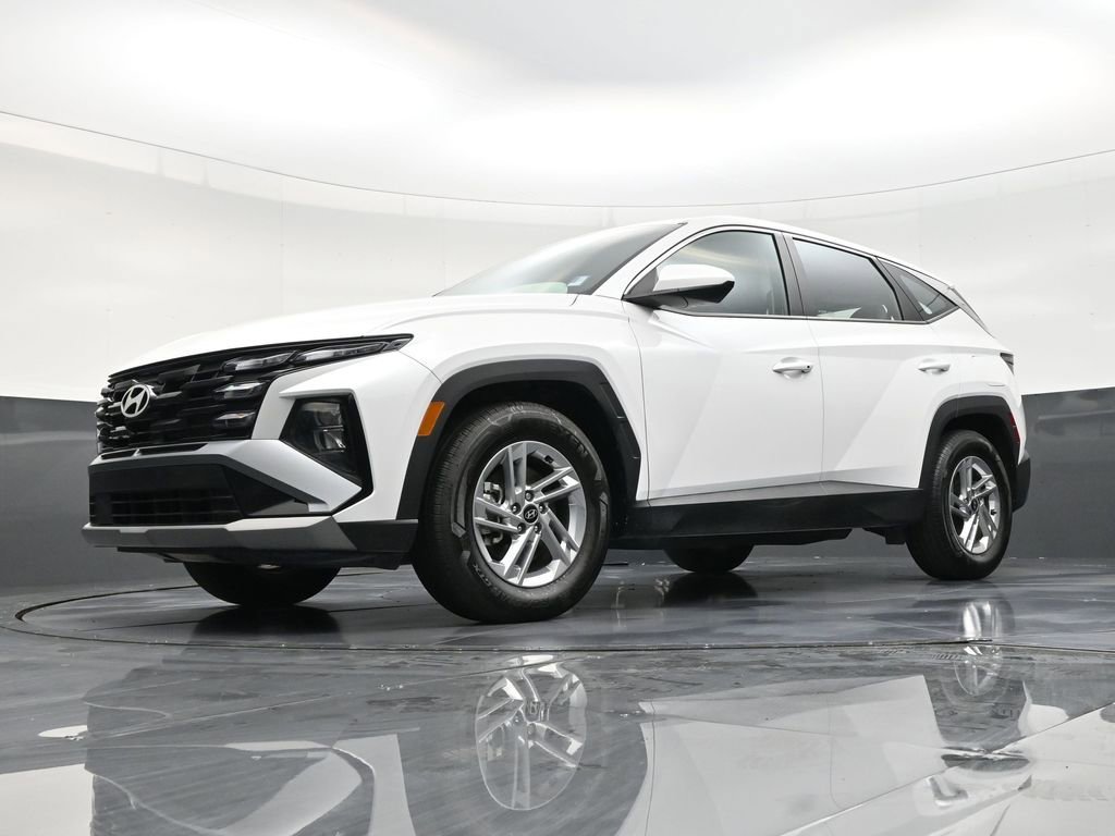 Used 2025 Hyundai Tucson SE image 21