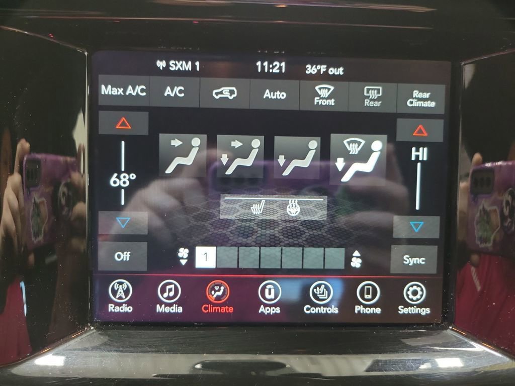 Used 2024 Dodge Durango GT image 41