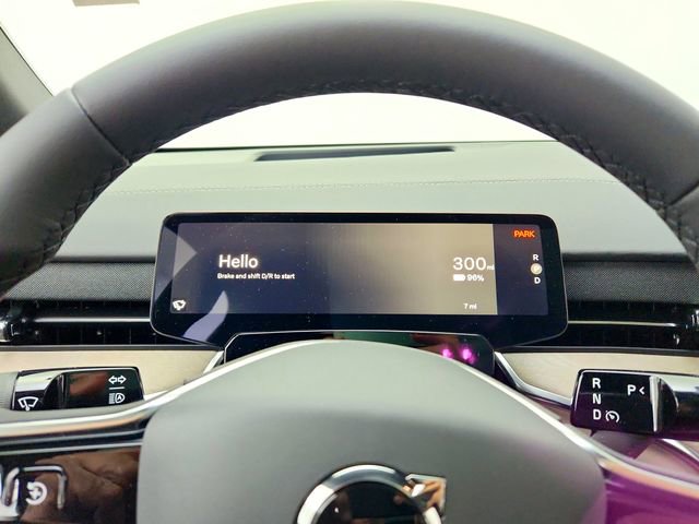 New 2025 Volvo EX90 Plus image 25