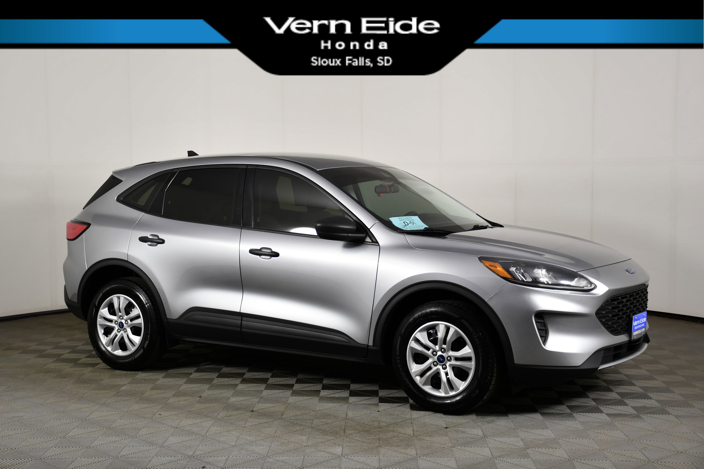 Used 2022 Ford Escape S AWD/4WD image 1