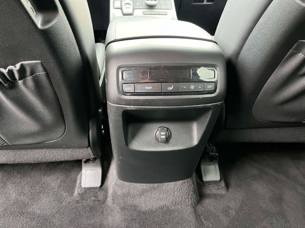 Used 2025 Hyundai Palisade SEL AWD/4WD image 4