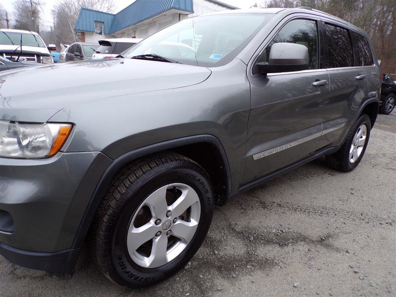 Used 2012 Jeep Grand Cherokee Laredo image 5