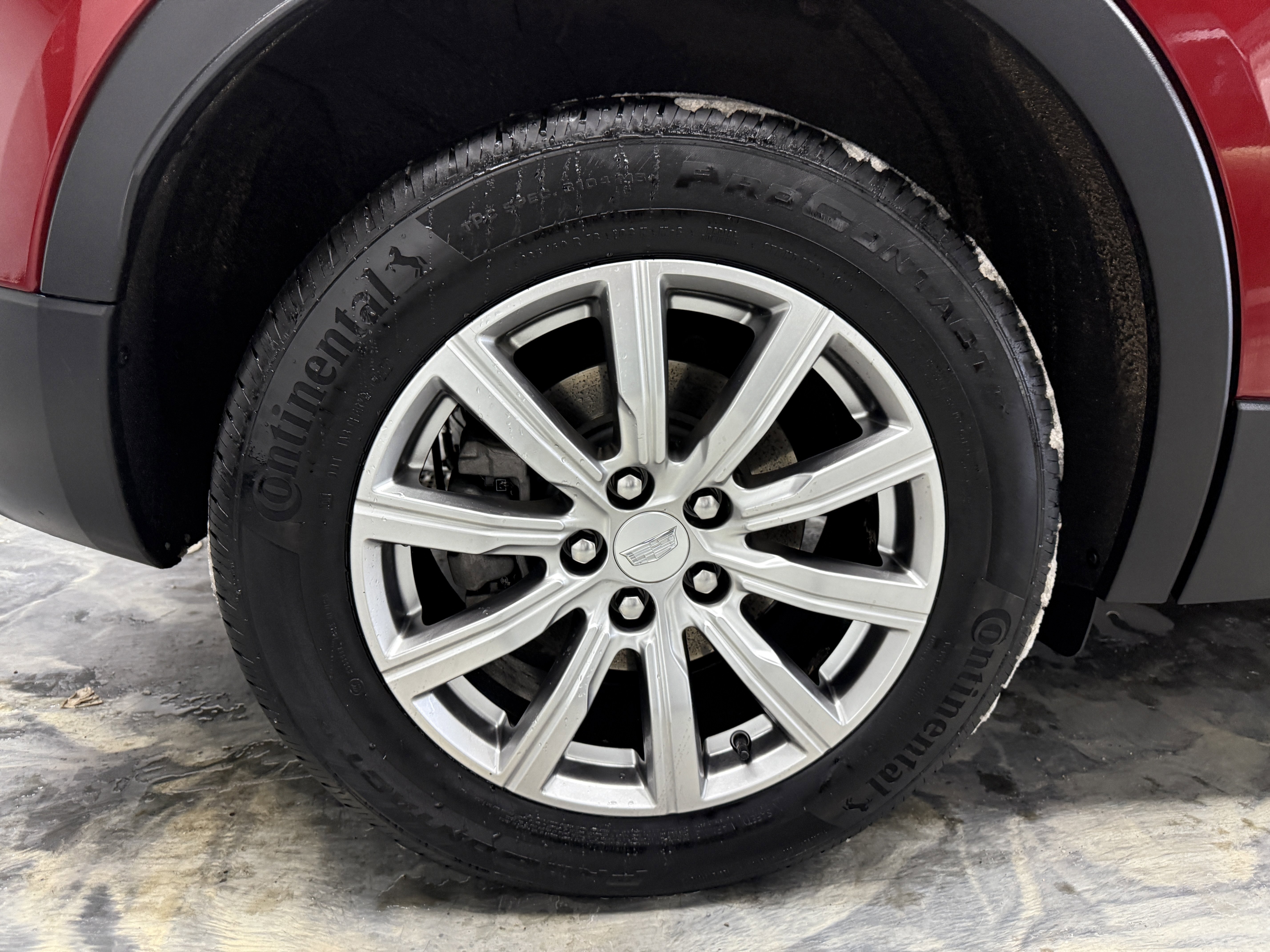 Used 2023 Cadillac XT4 Premium Luxury image 30