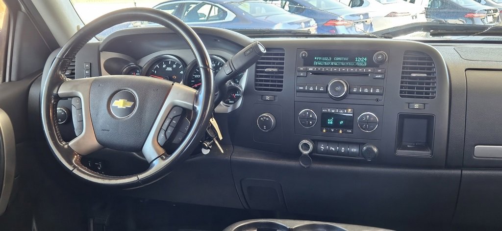 Used 2013 Chevrolet Silverado 3500 LT w/ Interior Plus Package image 16
