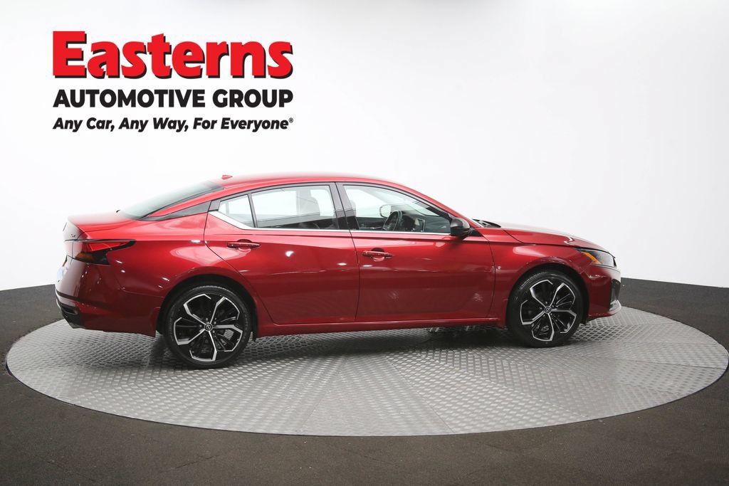 Used 2023 Nissan Altima 2.5 SR AWD/4WD image 42