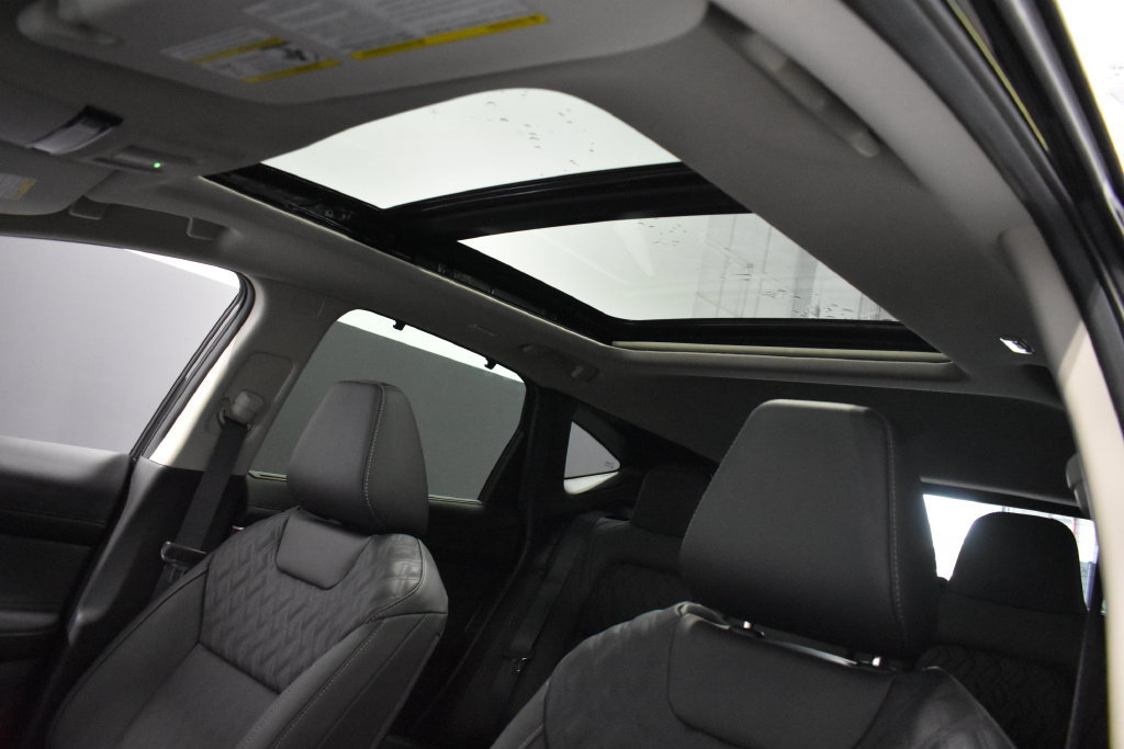 New 2026 Nissan Murano Platinum w/ Cargo Package AWD/4WD image 17