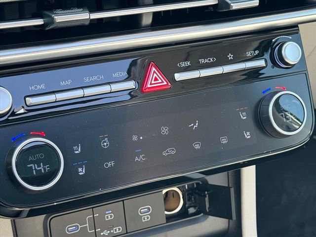 Used 2025 Hyundai Tucson Limited image 21