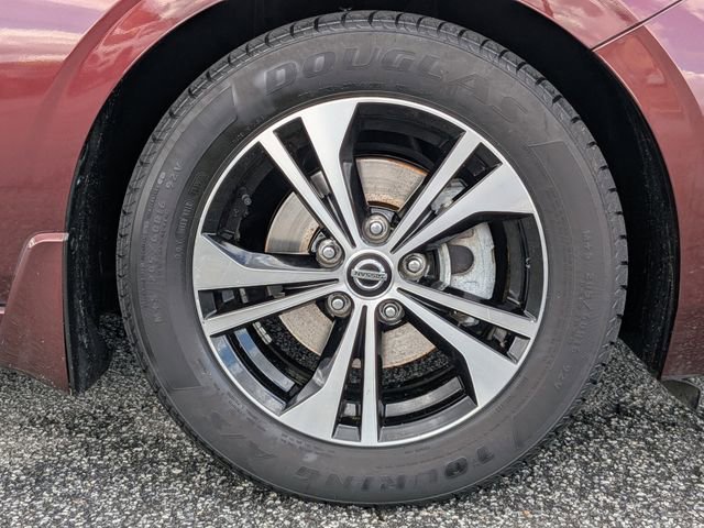 Used 2022 Nissan Sentra SV w/ All-Weather Package image 10