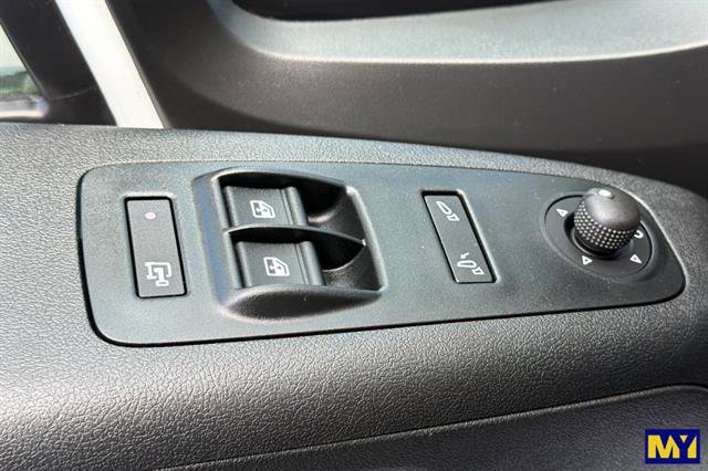 Used 2026 RAM ProMaster 2500 w/ Convenience Group FWD image 12