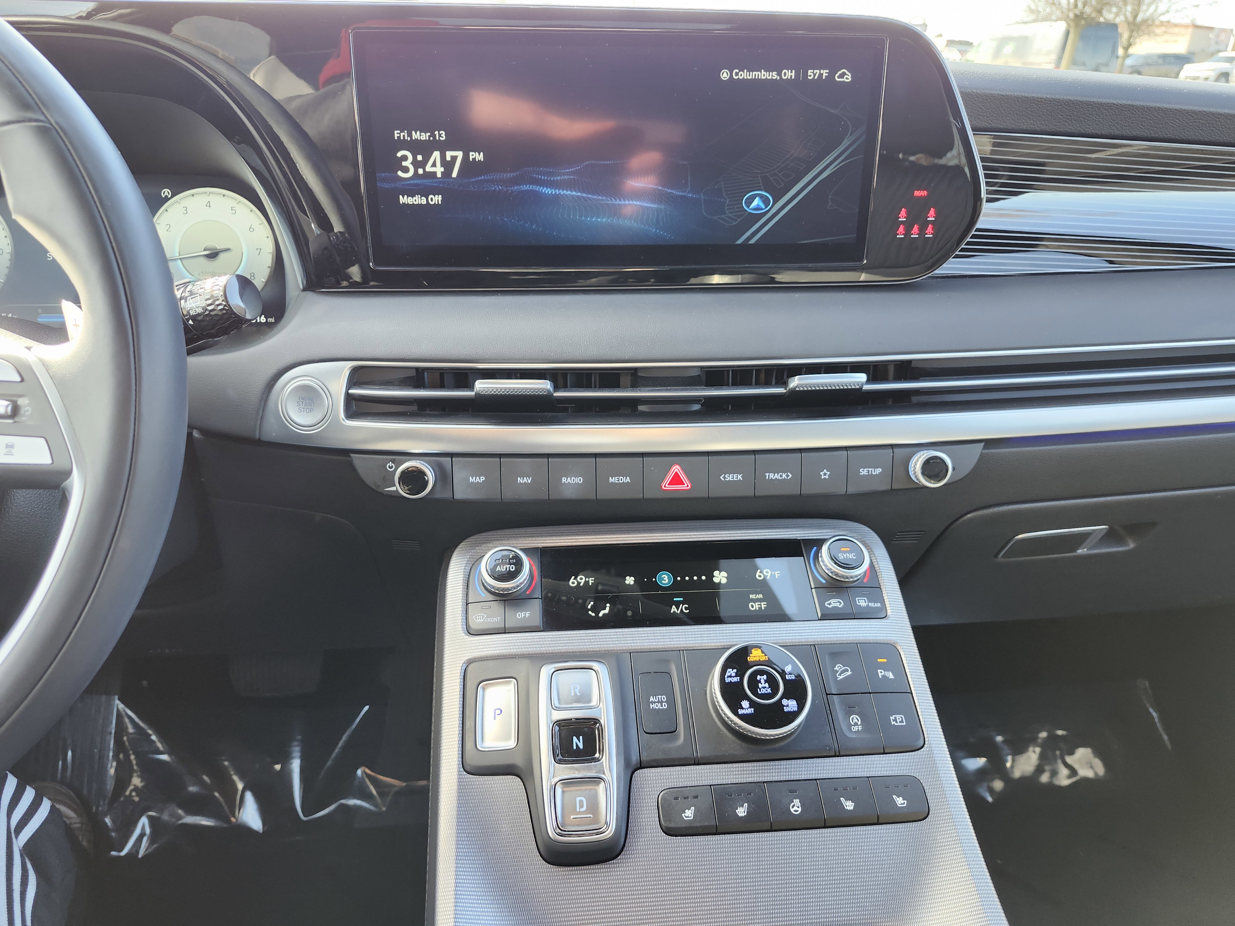 Used 2024 Hyundai Palisade Calligraphy image 36